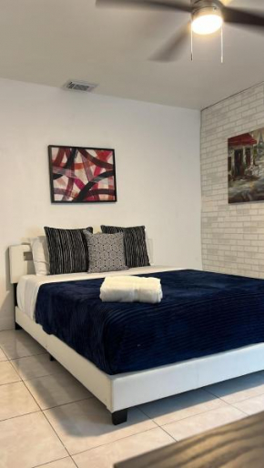Entire 2 Bedroom